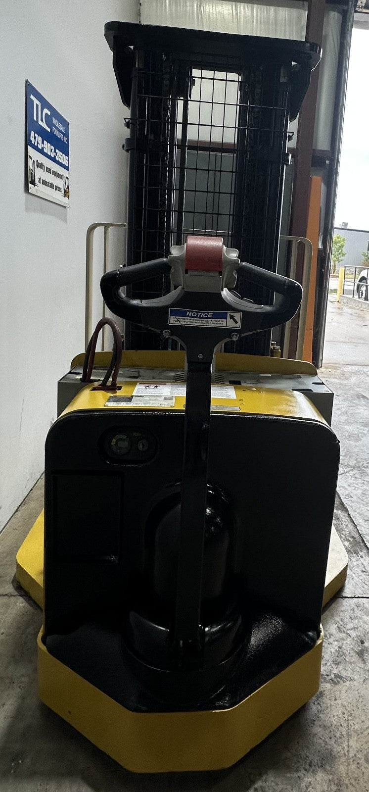 9053564