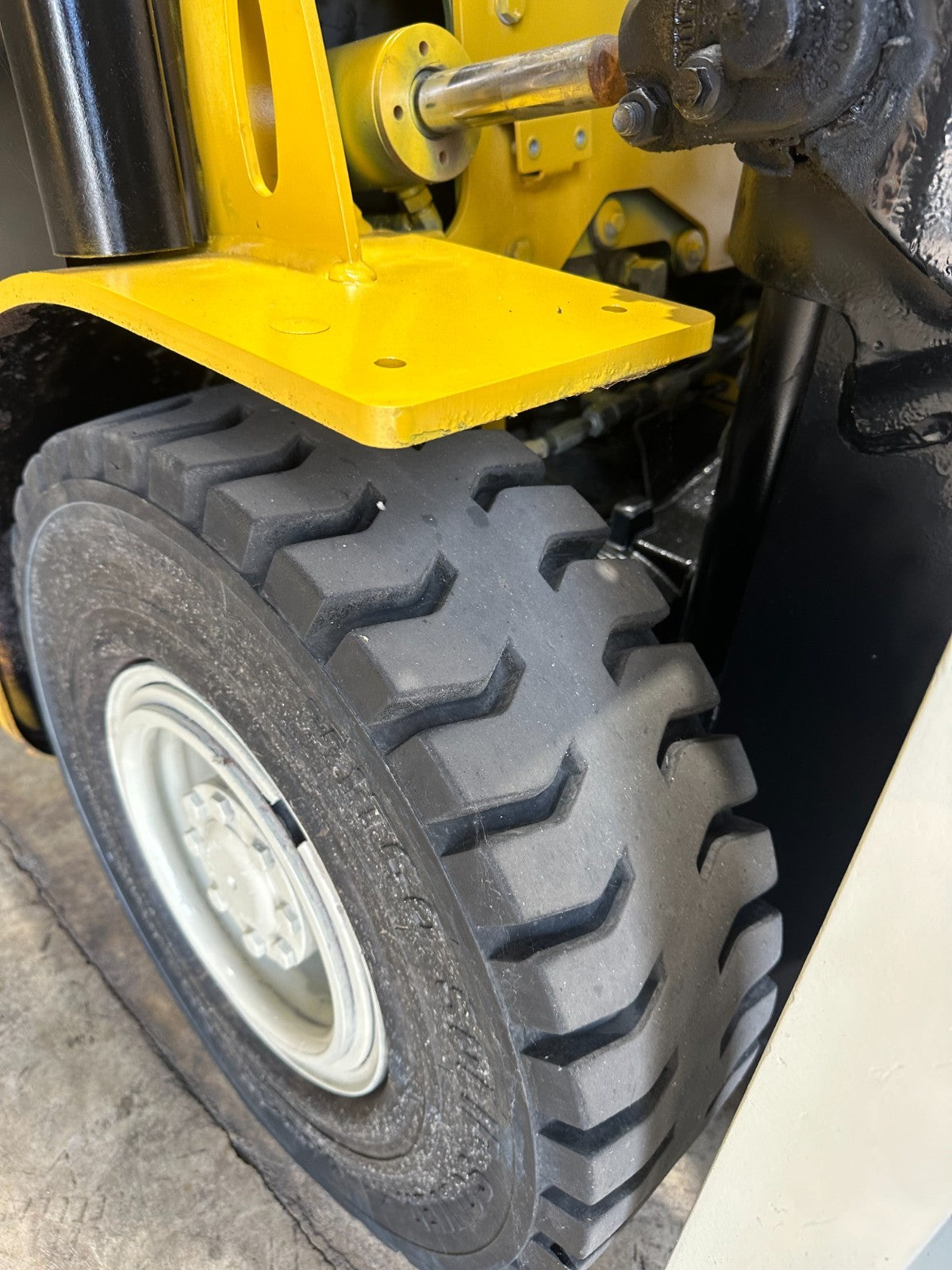 7625531