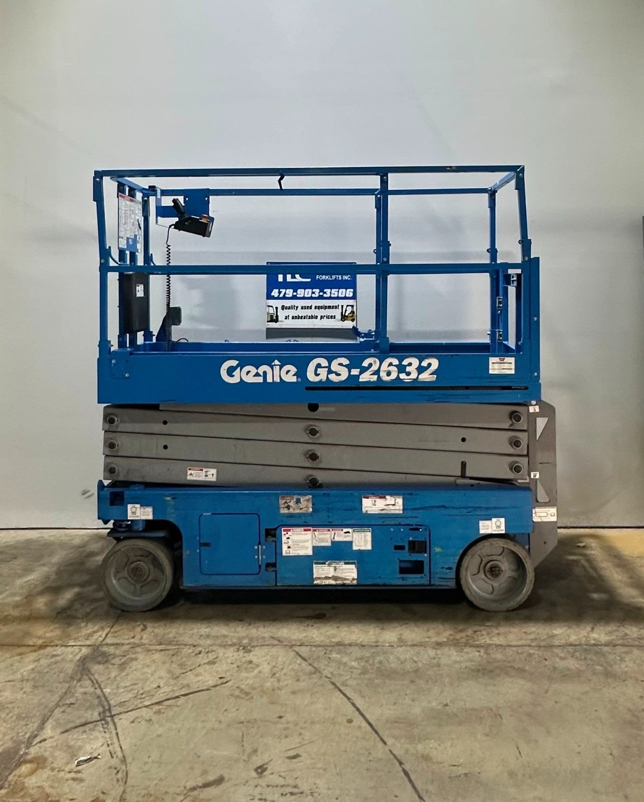8903577