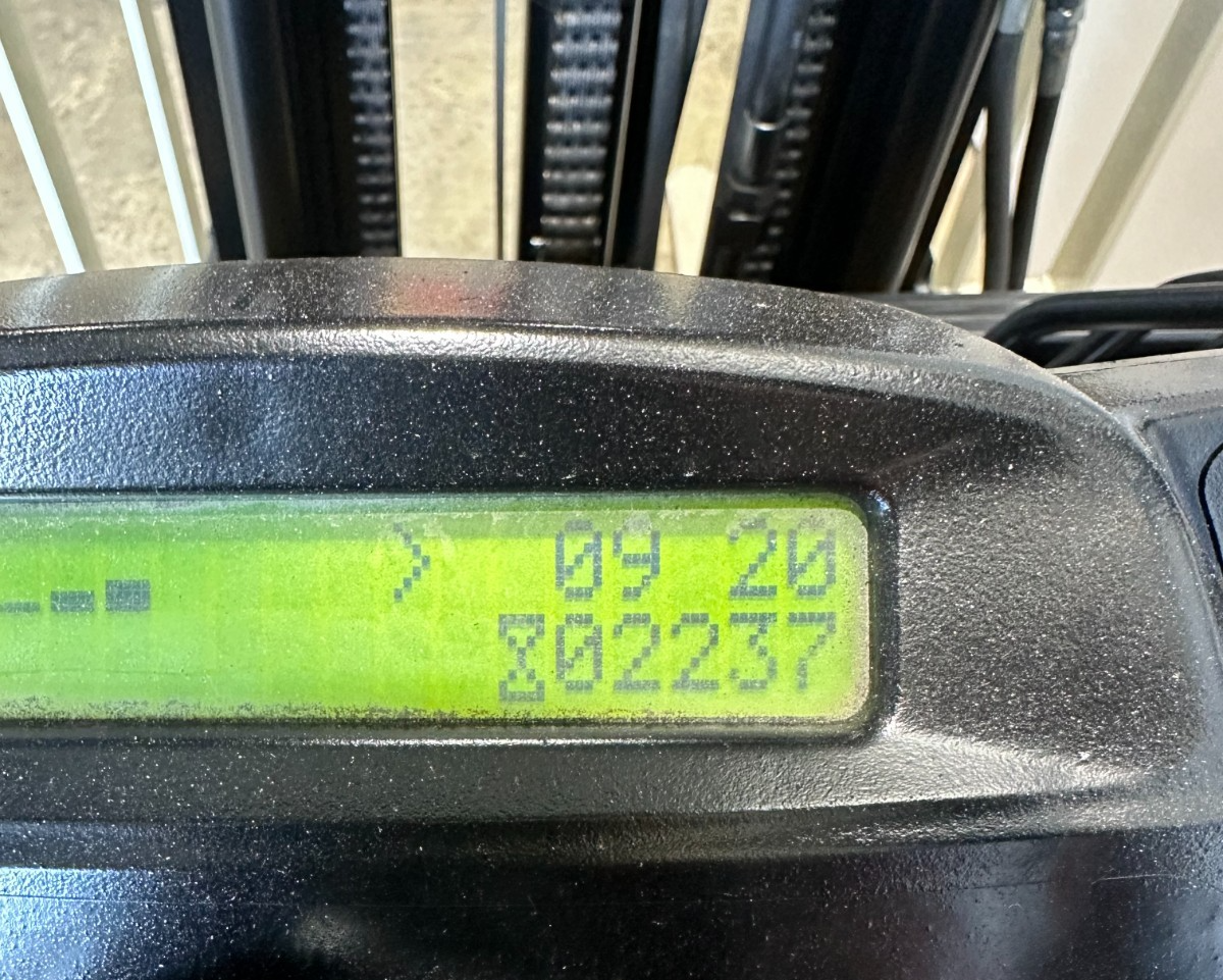 7973925