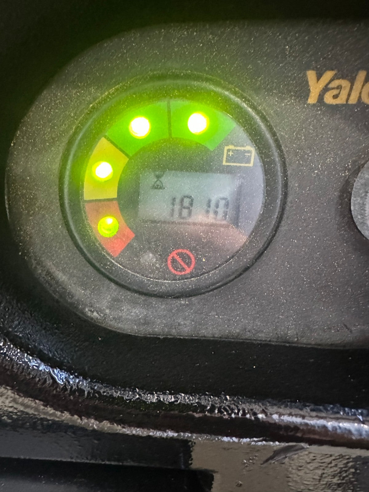 8695870