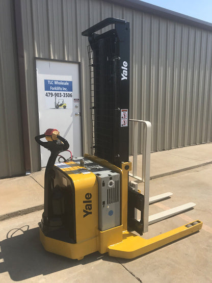 2012 Yale Walkie Stacker | 4495 hrs - 3800lb capacity