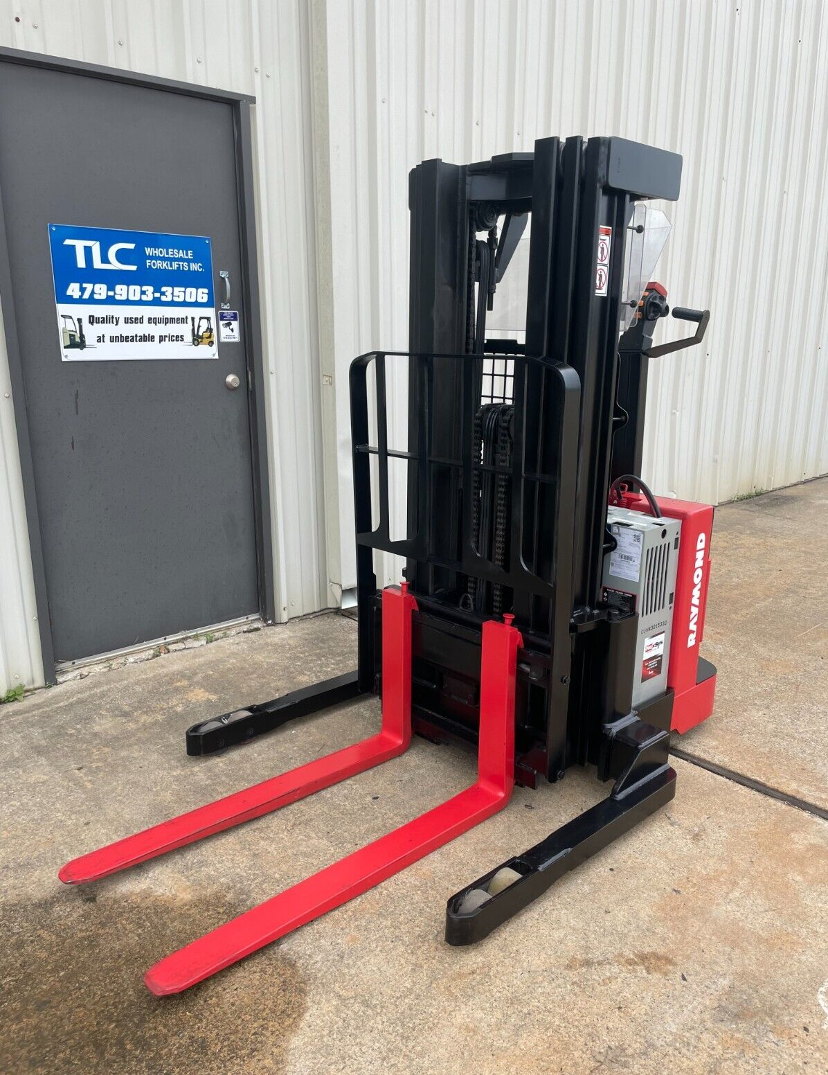 2016 Raymond Walkie Stacker | 800 hrs - 3750lb capacity