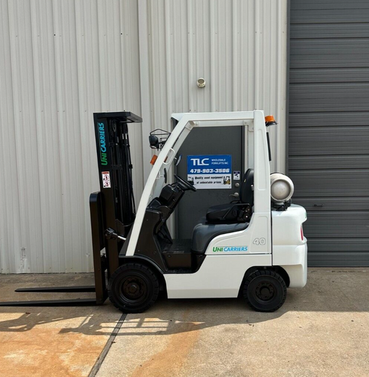 2014 Unicarriers Propane Forklift | 2432 hrs - 4000lb capacity