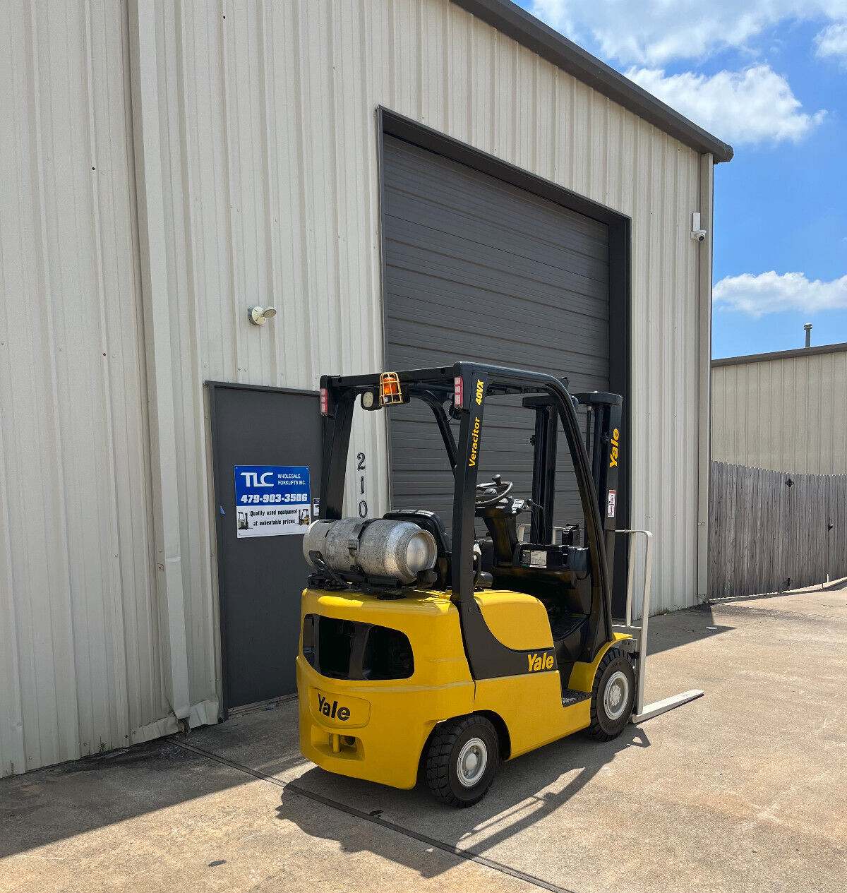 2013 Yale Propane Lift | 2806 hrs - 4000lb capacity