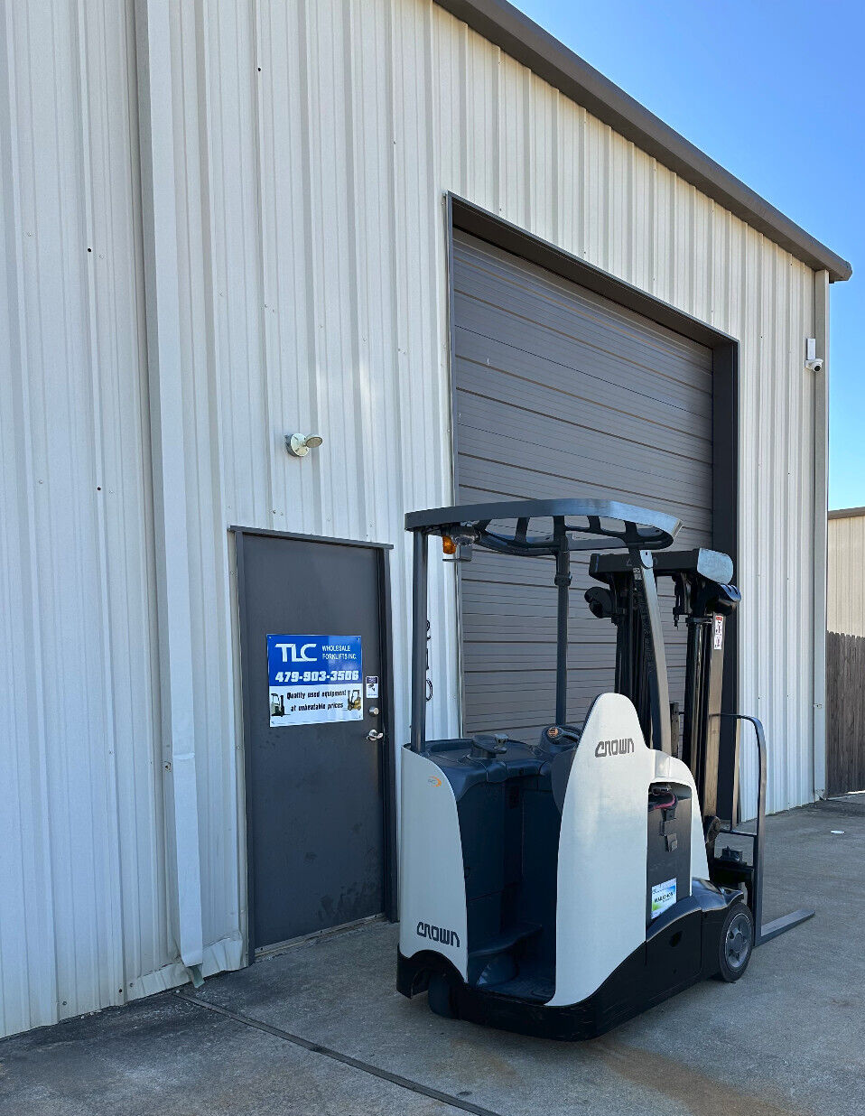 2016 Crown Forklift | 11,685 hrs - 3500lb capacity