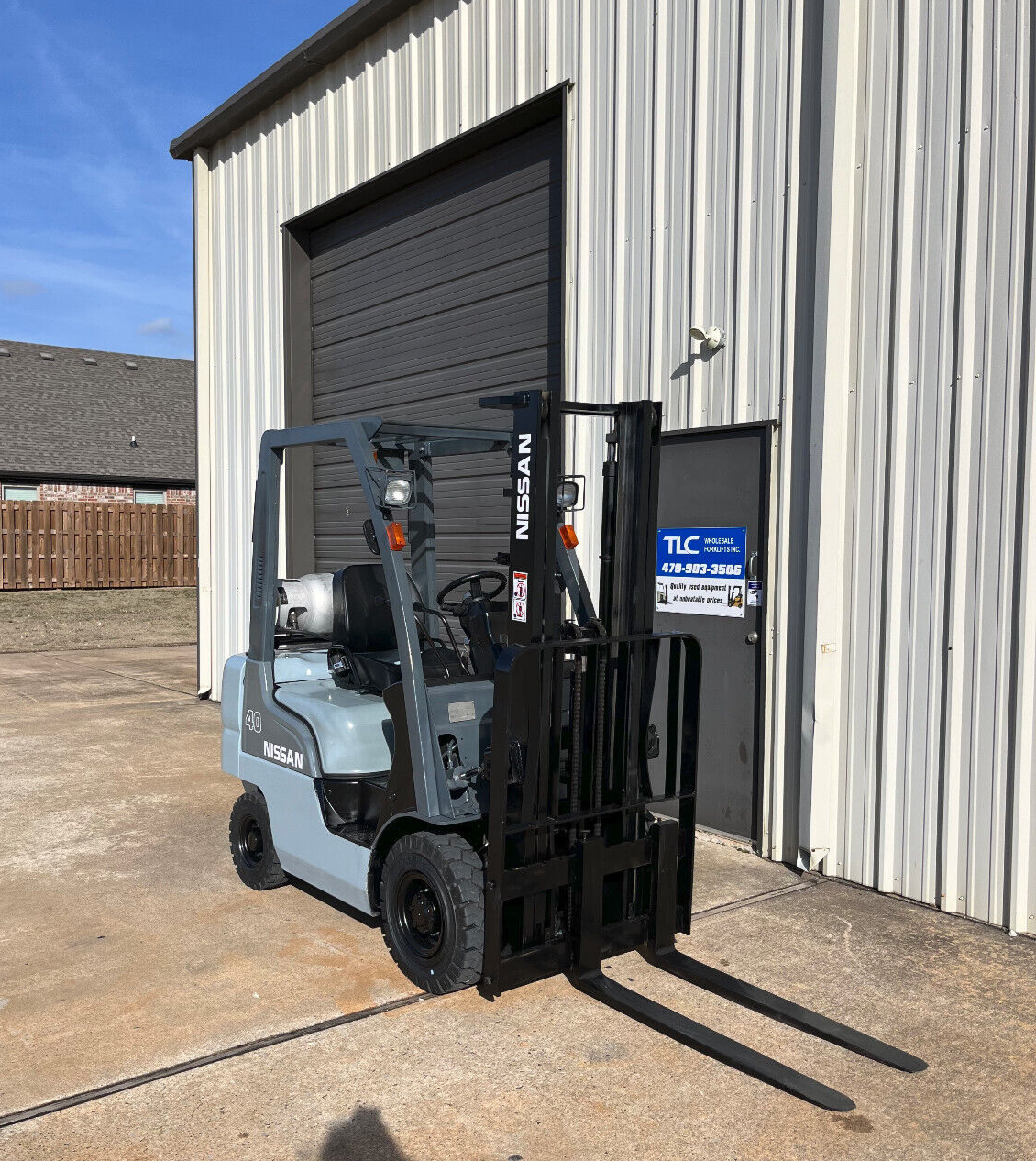 2010 Nissan Propane Forklift | 4042 hrs - 4000lb capacity