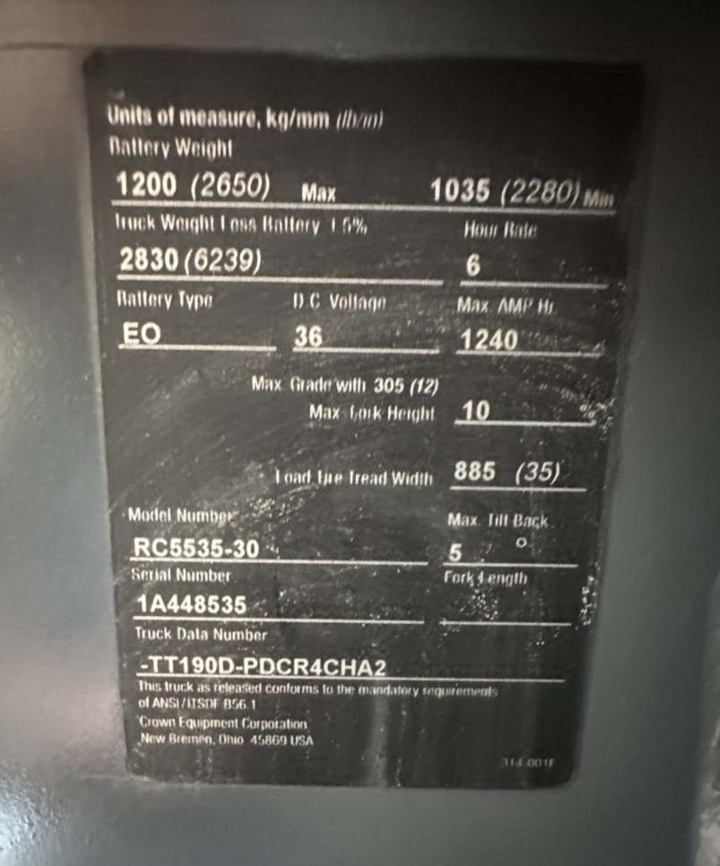 8944123