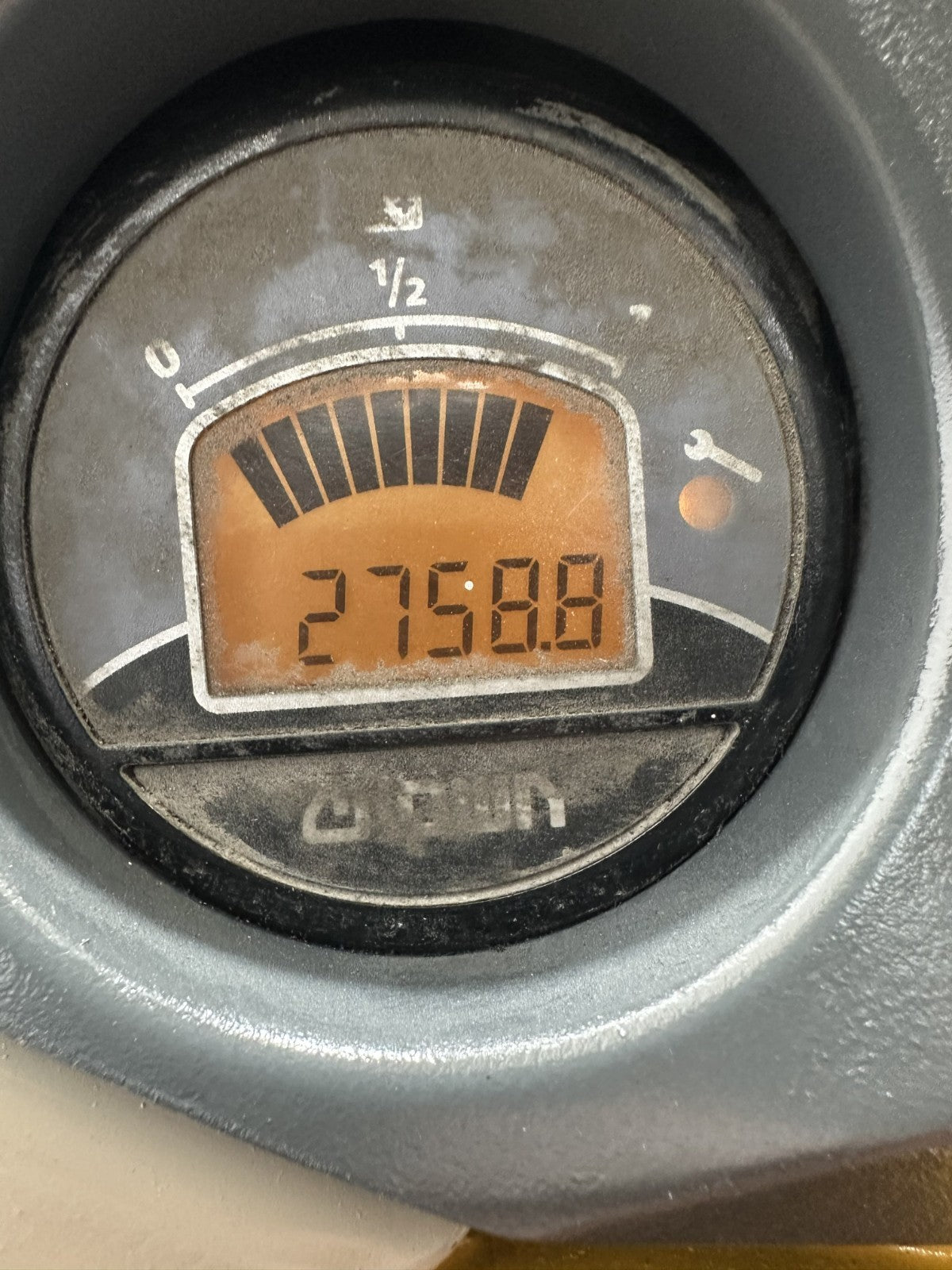 8637771