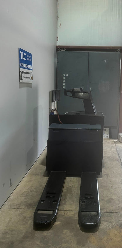 8308536
