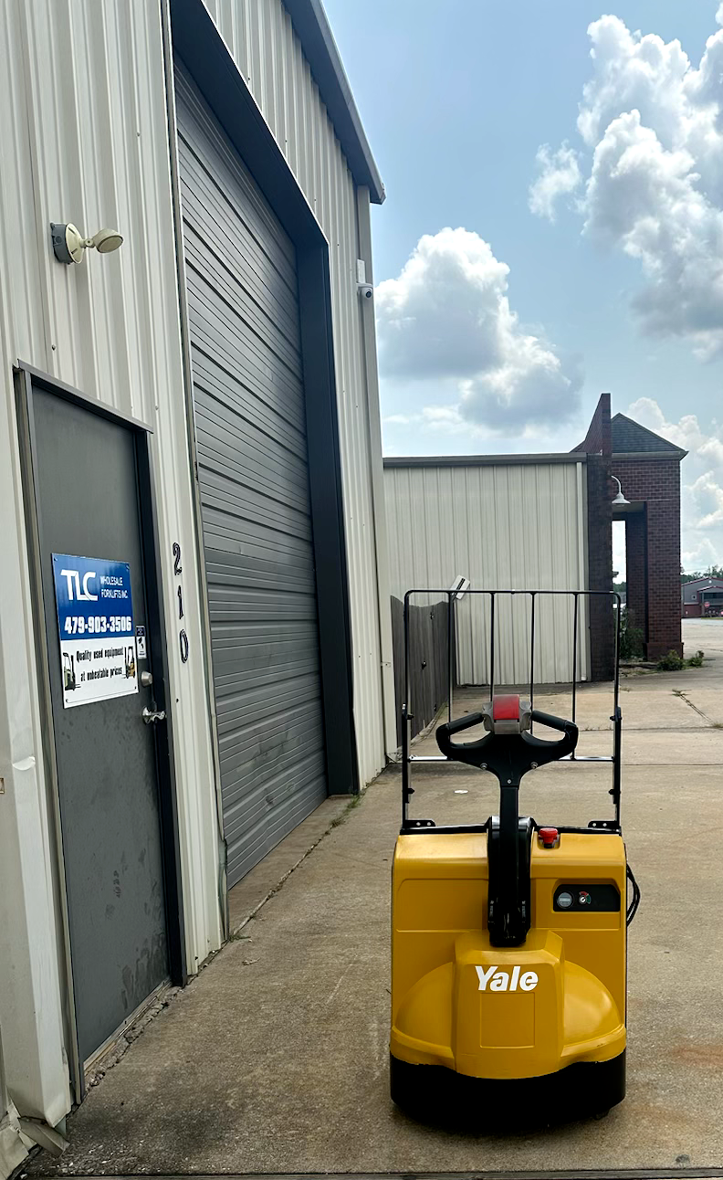 2020 Yale Electric Pallet Jack | 1478 hrs - 5000lb capacity