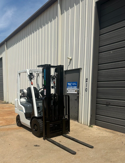 2016 Unicarriers Propane Forklift | 2420 hrs - 4000lb capacity