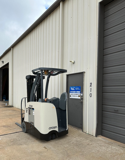 2015 Crown Forklift | 9622 hrs - 3500lb capacity