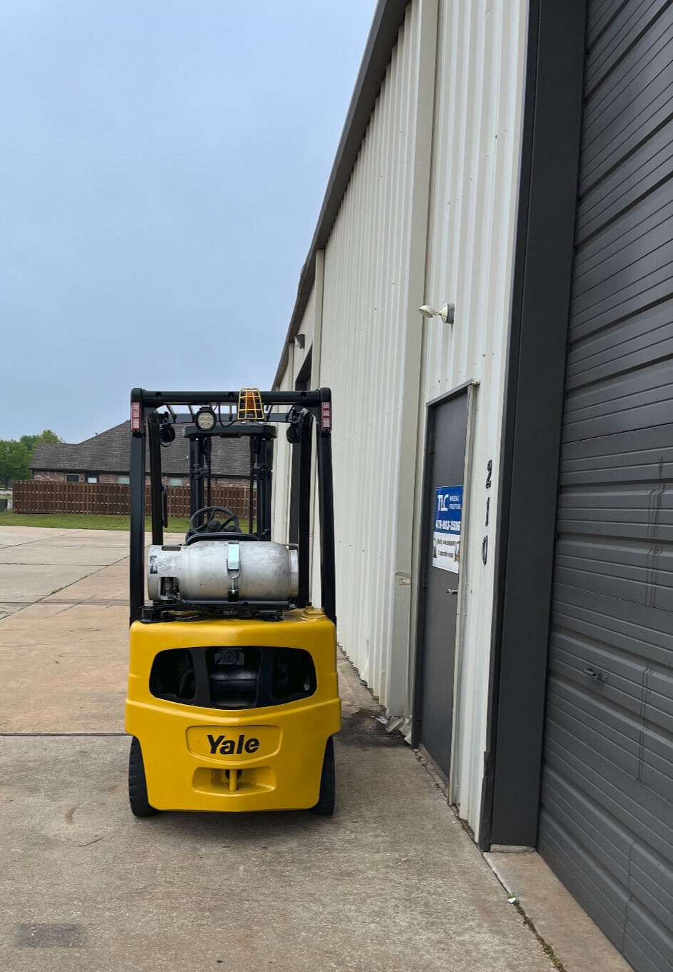 2010 Yale Propane Forklift | 1319 hrs - 4000lb capacity