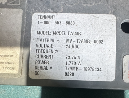 8960513