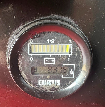 8850067