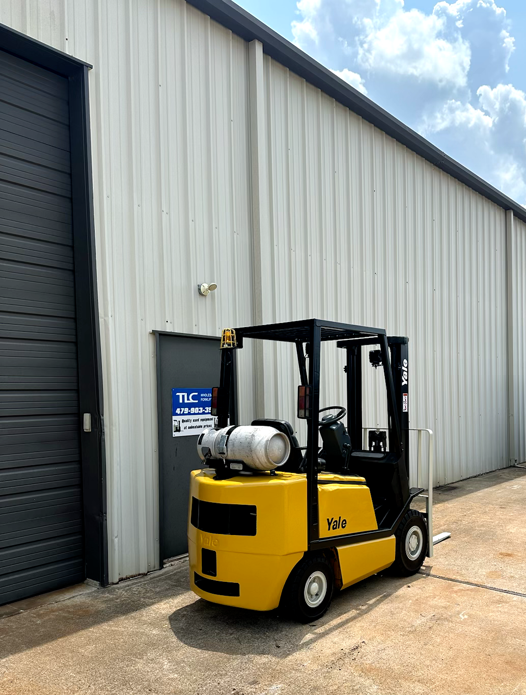 2001 Yale Propane Forklift | 9173 hrs - 4000lb capacity