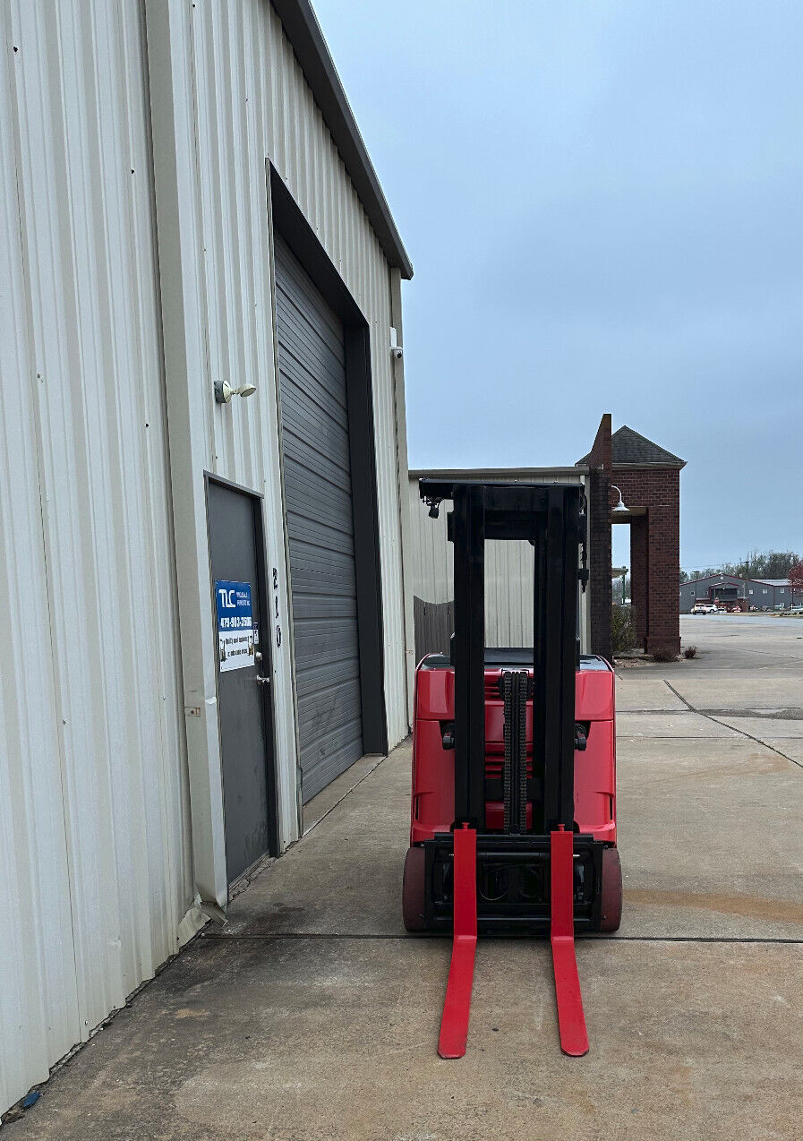 2013 Raymond Forklift | 1778 hrs - 3000lb capacity