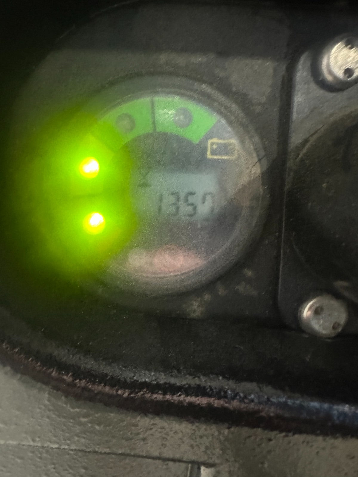 8652184