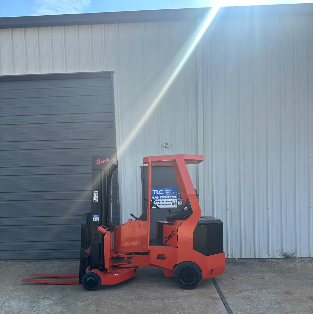 Bendi Electric Forklift | 4000lb capacity