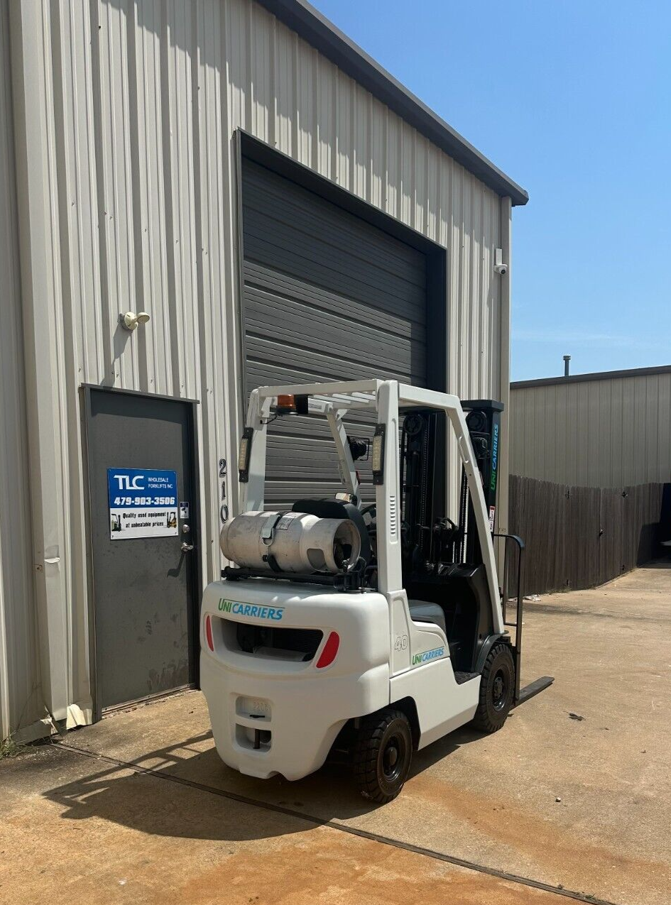 2016 Unicarriers Propane Forklift | 2420 hrs - 4000lb capacity