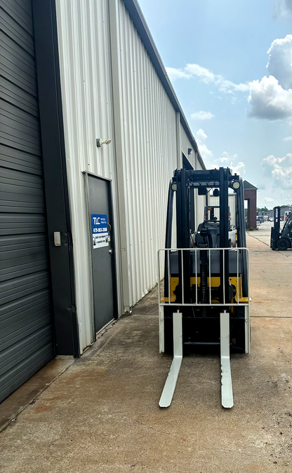 2014 Yale Propane Forklift | 2134 hrs - 4000lb capacity