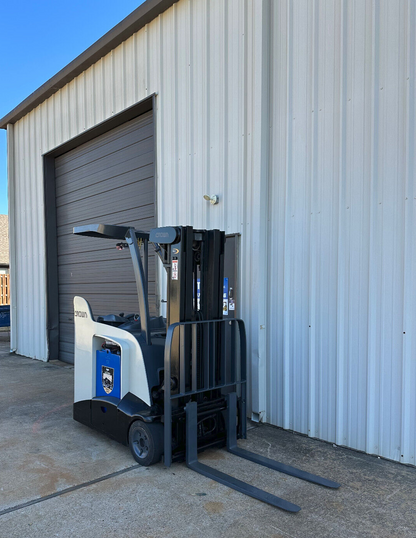 2015 Crown Forklift | 11,792 hrs - 3500lb capacity