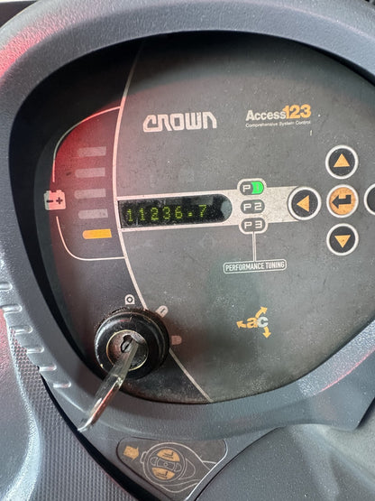 9025732