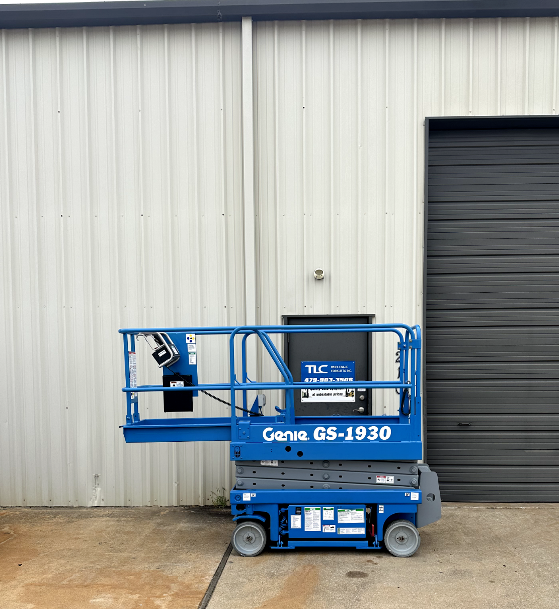 Genie Scissor Lift | Boom Lift - 26' Reach Height - 647 hrs