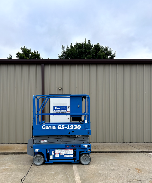 Genie Scissor Lift | Boom Lift - 26' Work Height - 1245 hrs