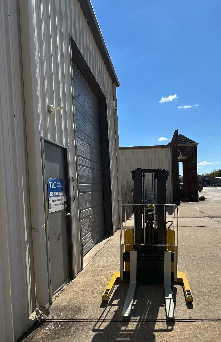 2016 Yale Triple Walkie Stacker | 1496 hrs - 3800lb capacity