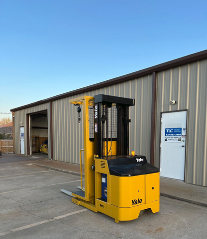 2004 Yale Stock Picker | 4649 hrs - 3000lb capacity