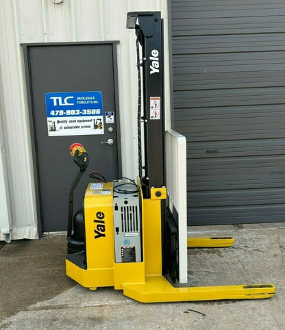 2010 Yale Walkie Stacker | 2361 hrs - 3800lb capacity