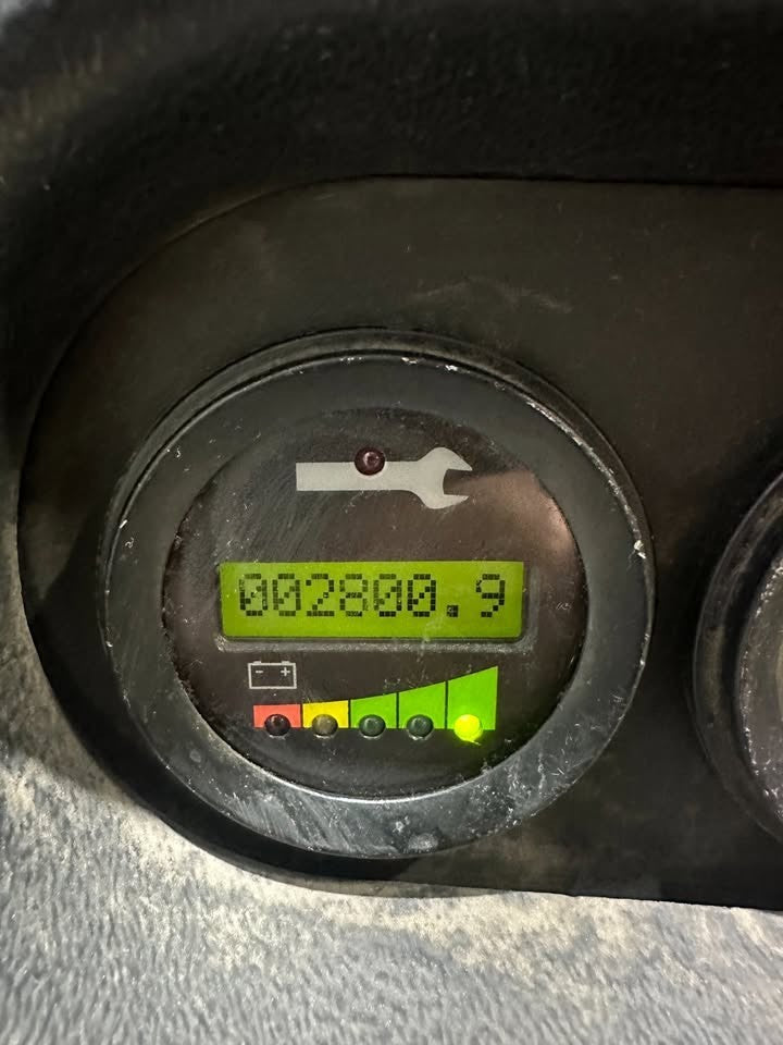 8773518