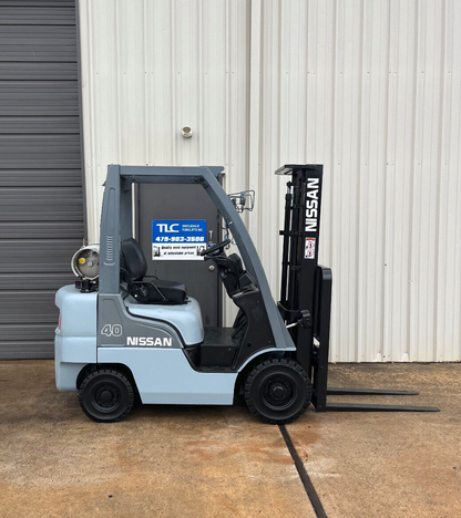 2007 Nissan Propane Forklift | 6379 hrs - 4000lb capacity