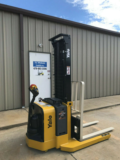 2008 Yale Walkie Stacker | 897 hrs - 3800lb capacity