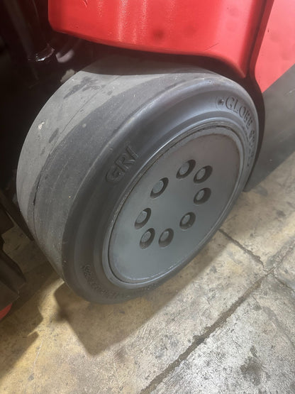 8833763