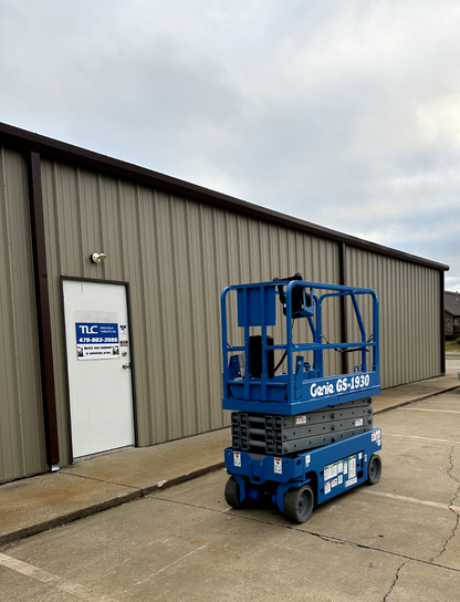 Genie Scissor Lift | Boom Lift - 26' Work Height - 1816 hrs