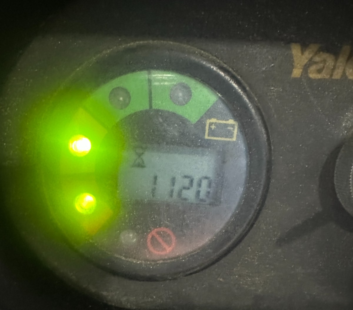 8652183