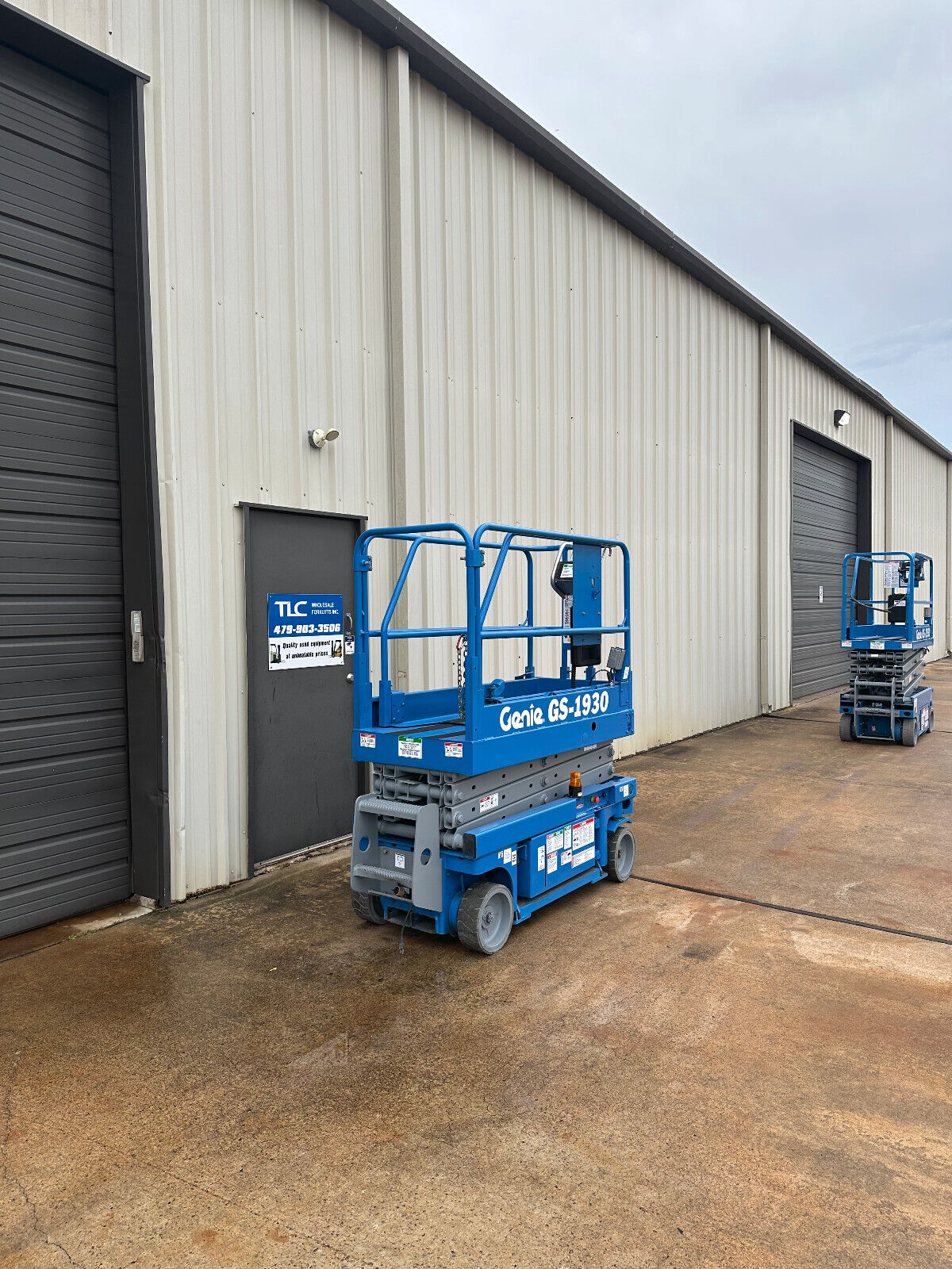 Genie Scissor Lift | Boom Lift - 26' Work Height