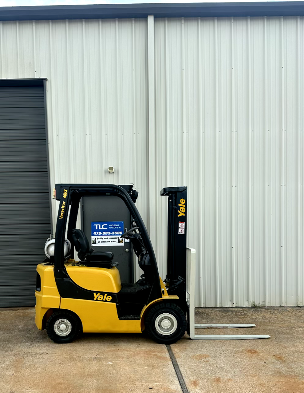 2014 Yale Propane Forklift | 2134 hrs - 4000lb capacity