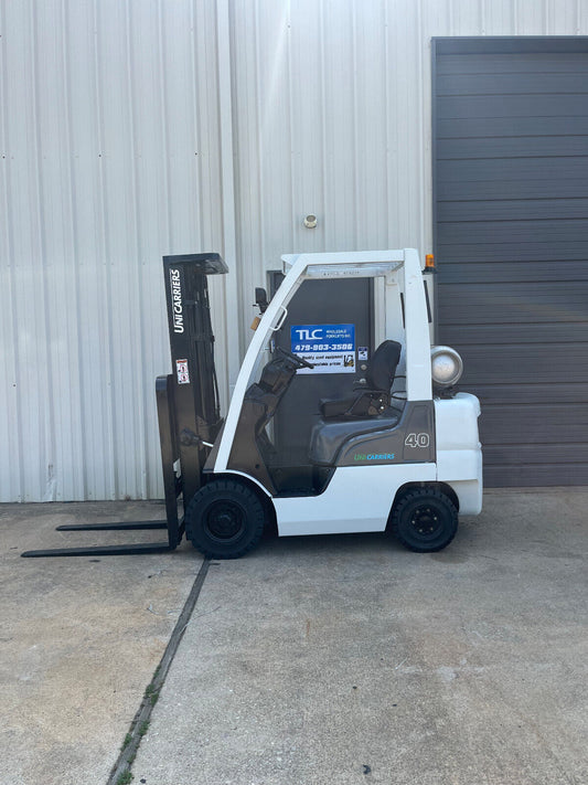 2013 Unicarriers Propane Forklift | 6583 hrs - 4000lb capacity