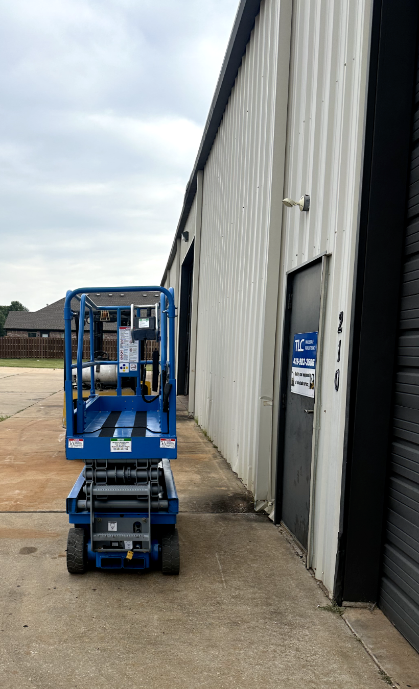 Genie Scissor Lift | Boom Lift - 26' Reach Height - 647 hrs