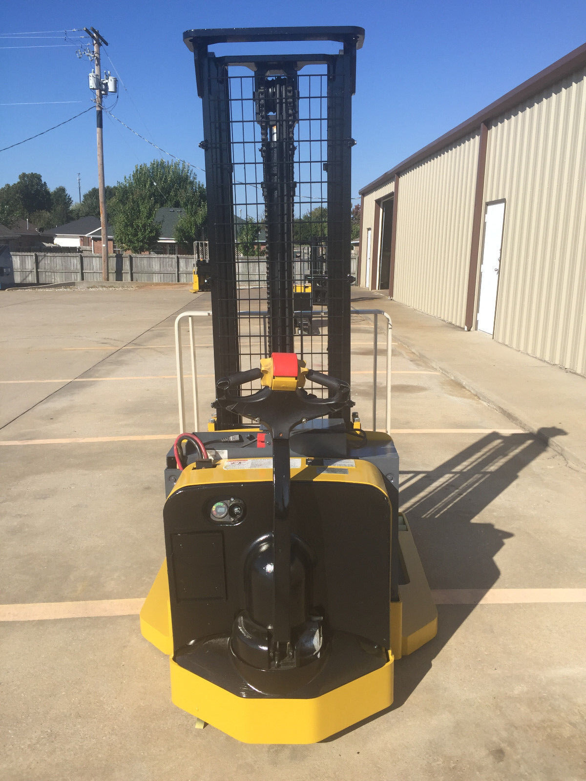 2010 Yale Walkie Stacker | 1553 hrs - 3800lb capacity