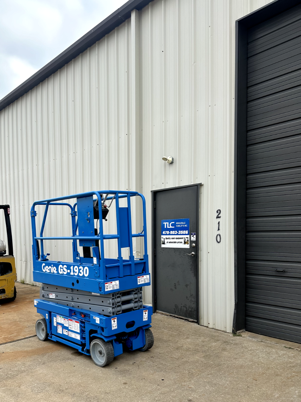 Genie Scissor Lift | Boom Lift - 26' Reach Height - 647 hrs