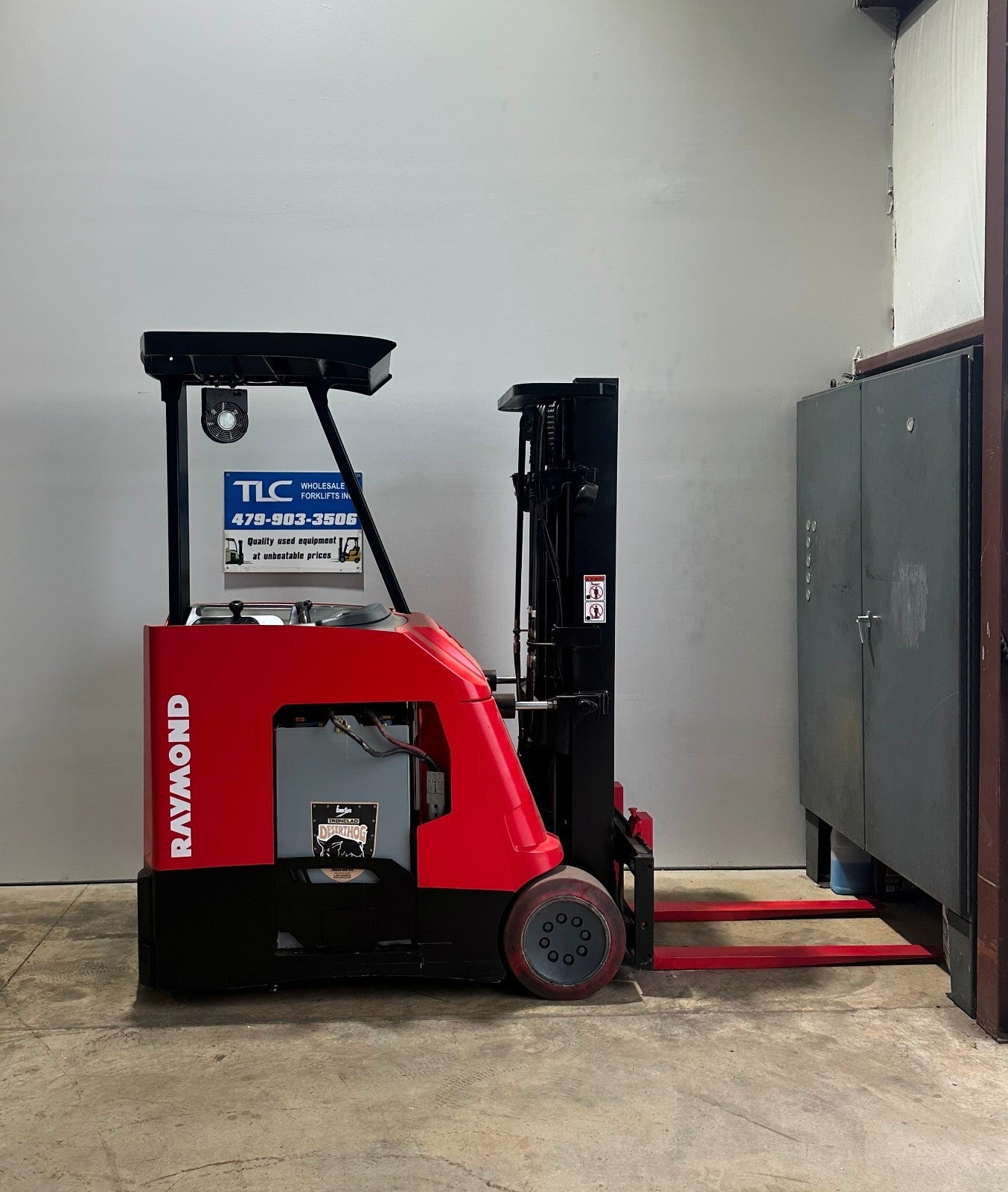 2014 Raymond 425-C40TT Forklift - Stand Up Electric Dock Stocker - 477 ...