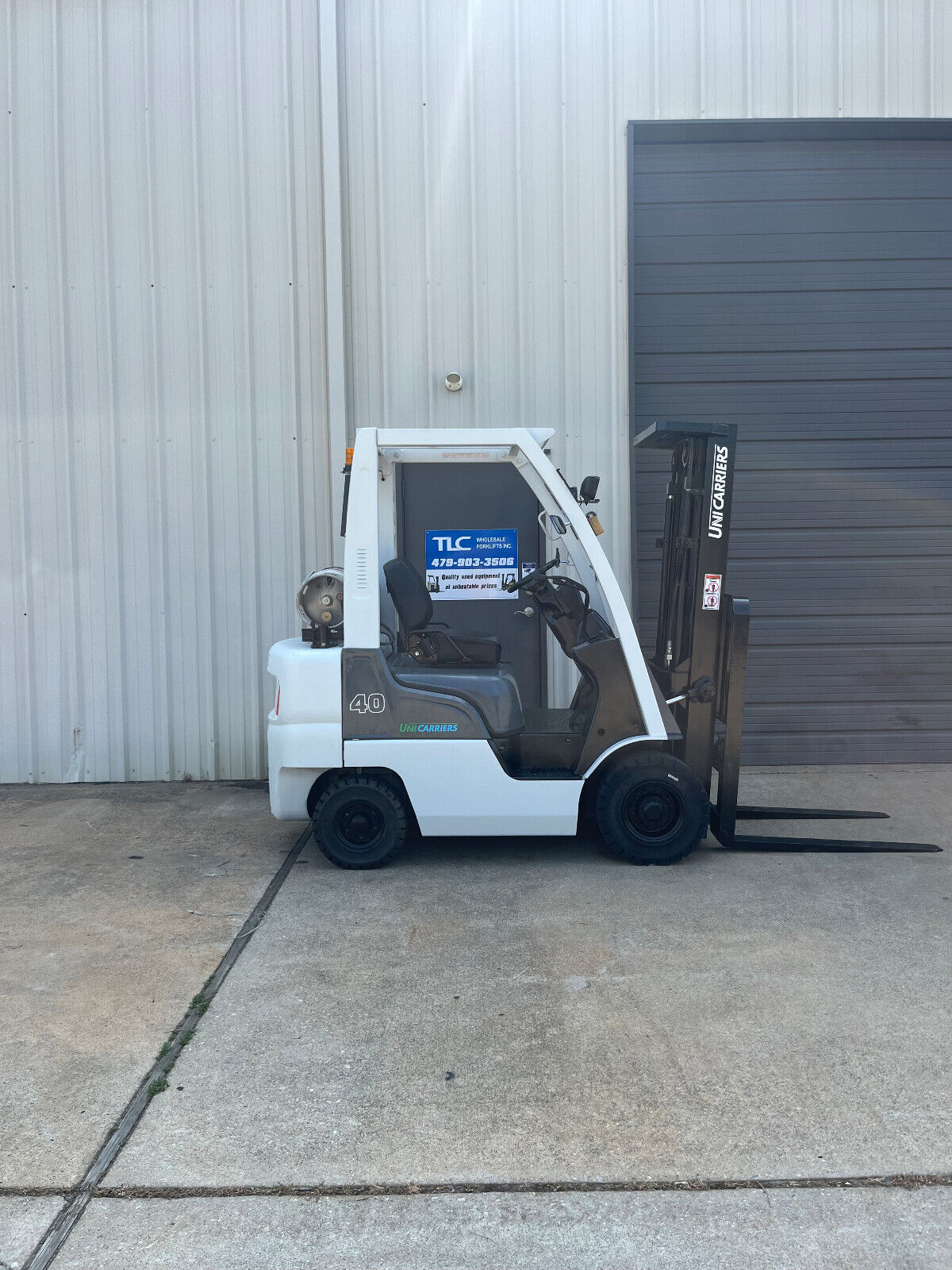 2013 Unicarriers Propane Forklift | 6583 hrs - 4000lb capacity