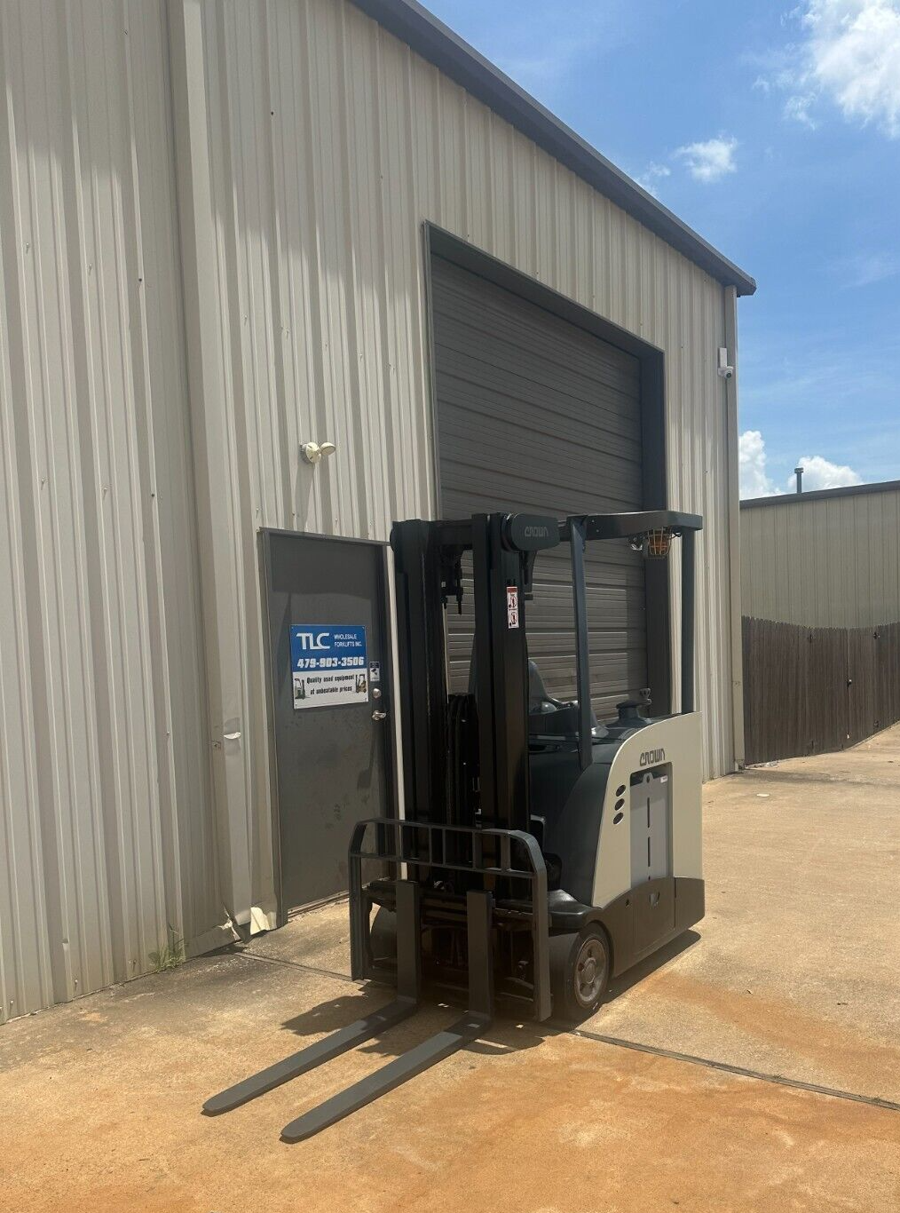 2018 Crown RC Forklift | 10,103 Hours - 3500lb capacity