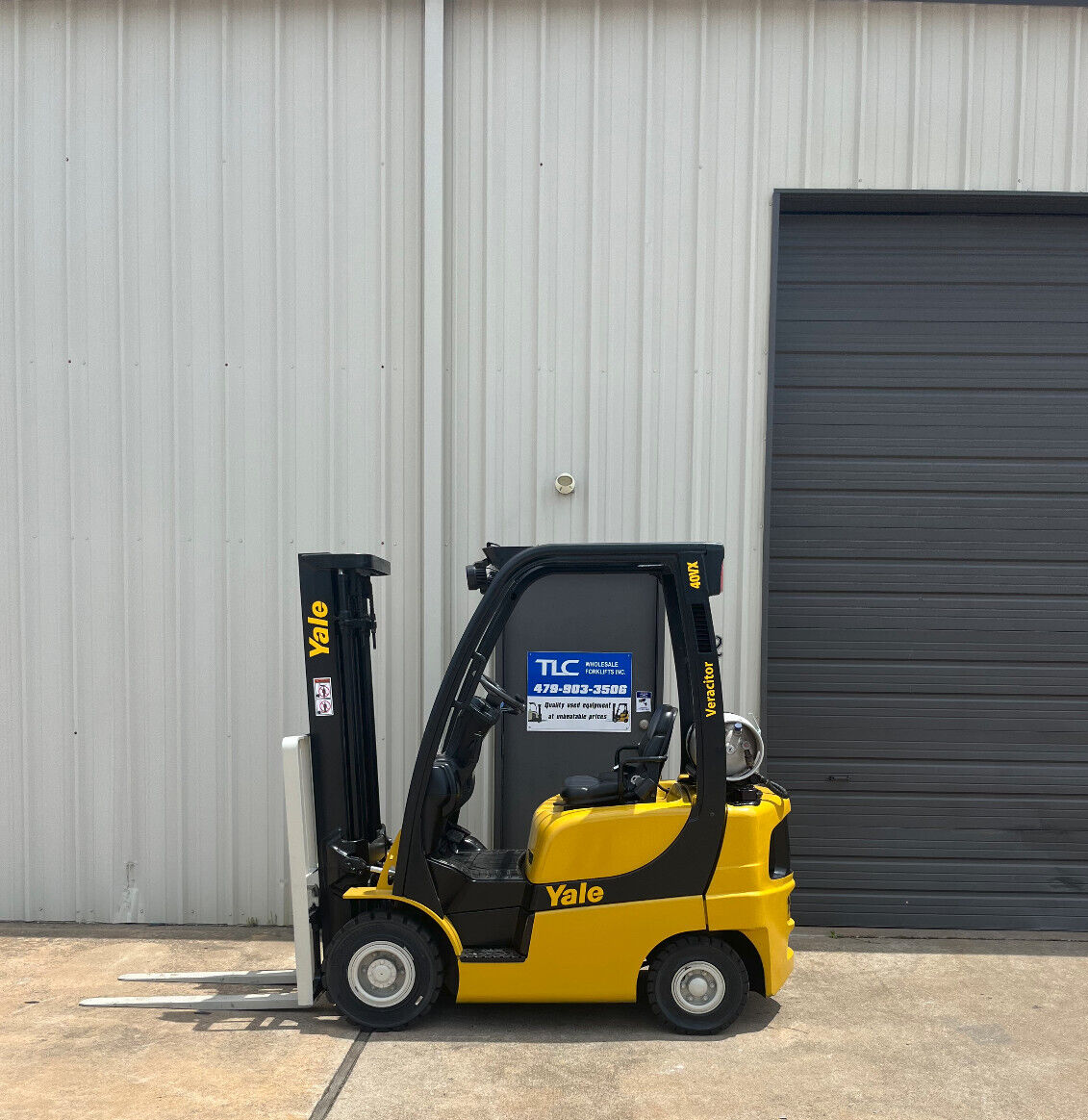 2013 Yale Propane Forklift | 8061 hrs - 4000lb capacity