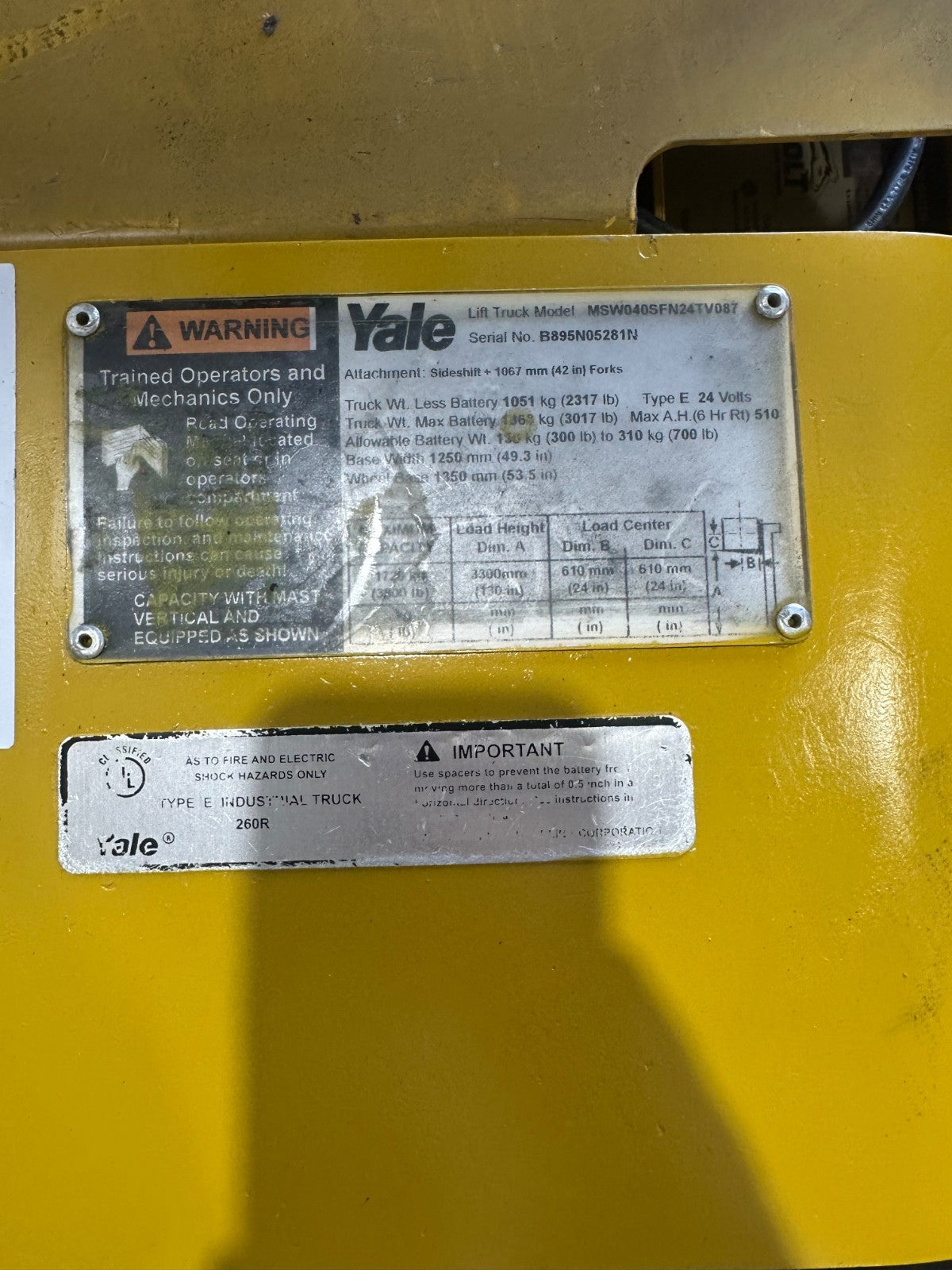 8695870